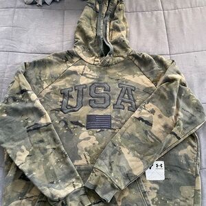Under Armour Green and Tan USA Hoodie